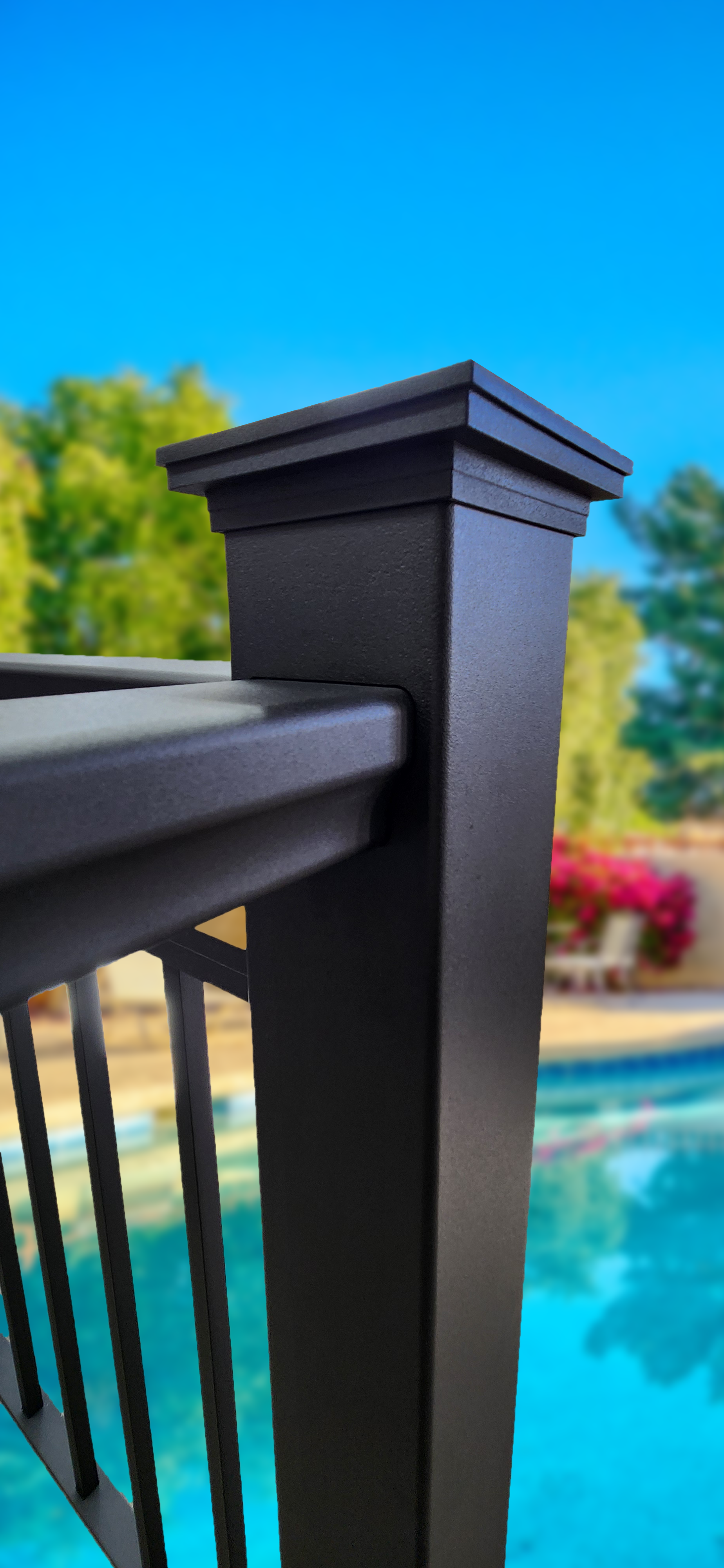 enEXO internally mounted top rail corner