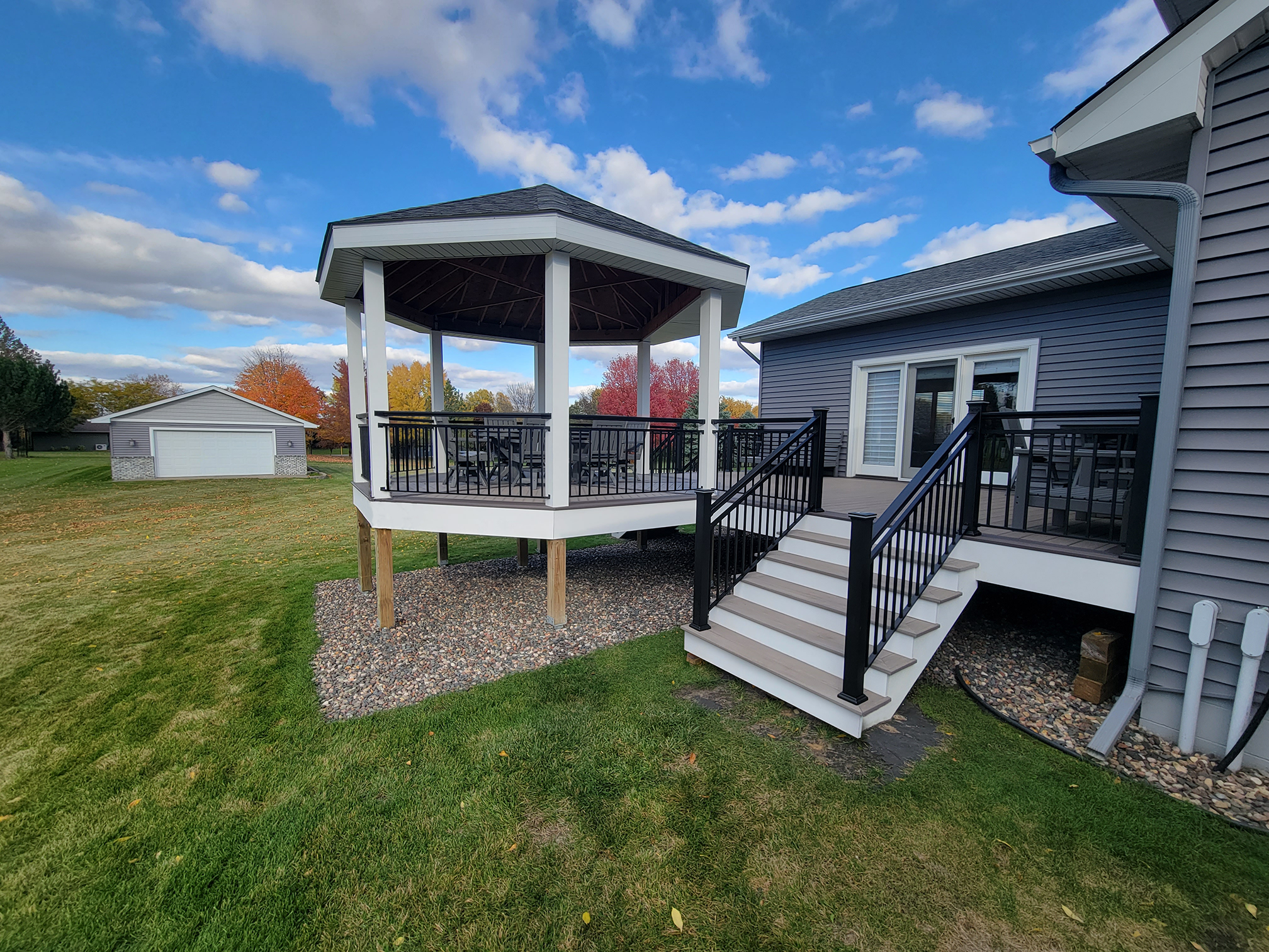 Open Mid Rail Picket aluminum railing with floating top rail design